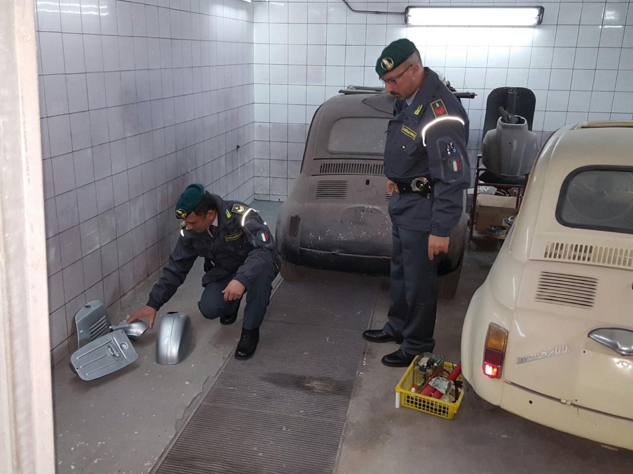 La Guardia di Finanza blocca quattro officine irregolari