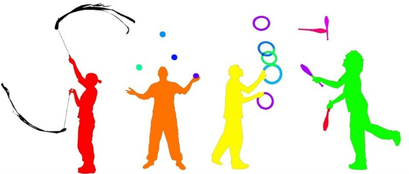 "Giocoleria", il Circo si impara al Professionale 'Falcone e Borsellino' di Galatina "Giocoleria", il Circo si impara al Professionale 'Falcone e Borsellino' di Galatina