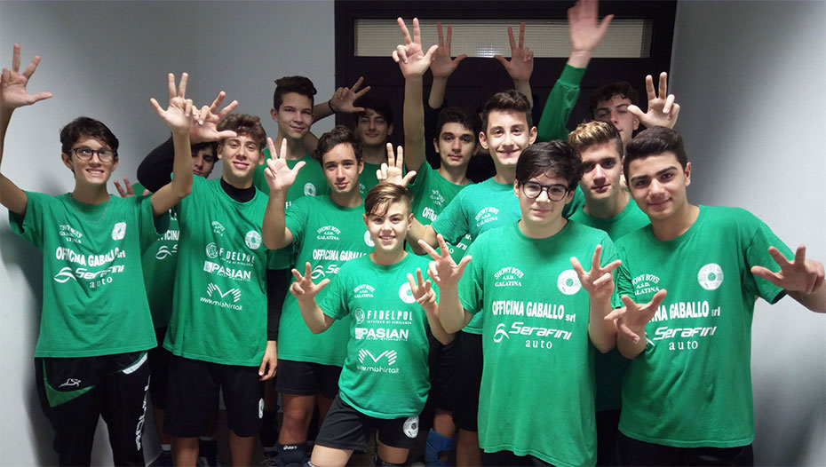 Showy impegnata su più fronti Showy impegnata su più fronti