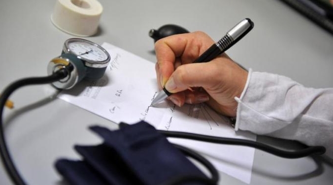 Centodiciassette medici salentini dovranno restituire i compensi indebitamente percepiti Centodiciassette medici salentini dovranno restituire i compensi indebitamente percepiti