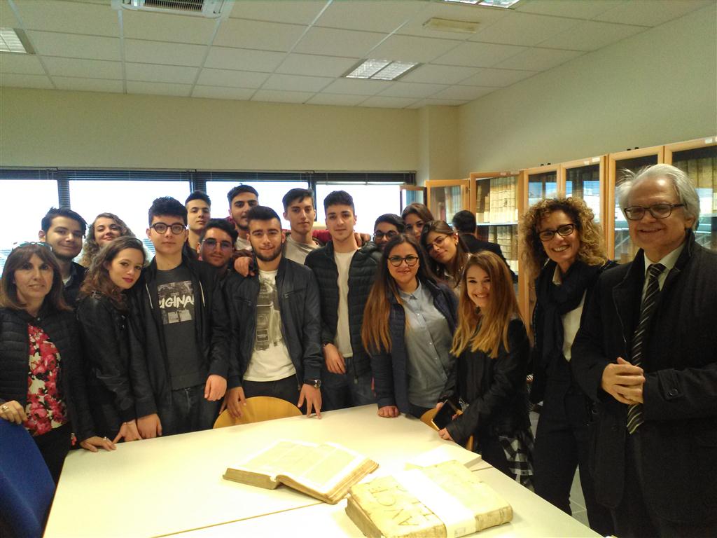 Giancarlo Vallone incontra in Università gli studenti dello Scientifico di Galatina