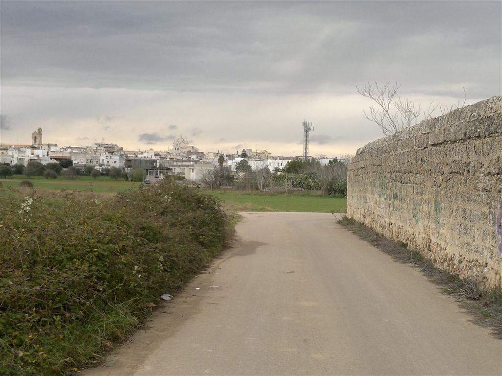 "A chi esita" "A chi esita"