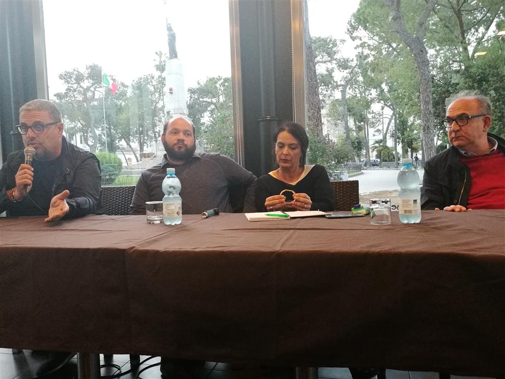 &quot;Non siamo disponibili a farci travolgere da alcunché&quot;