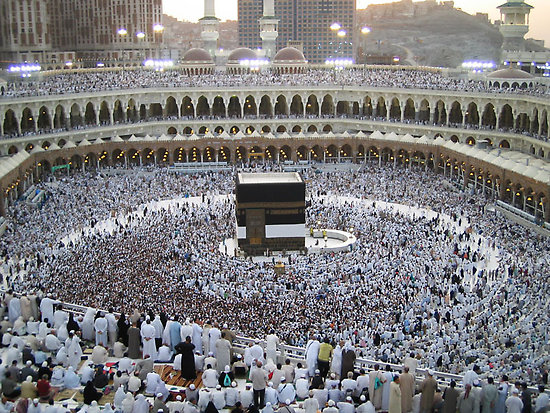 La piccola di 18 mesi, di famiglia islamica, verrà sepolta oggi a Galatina La piccola di 18 mesi, di famiglia islamica, verrà sepolta oggi a Galatina