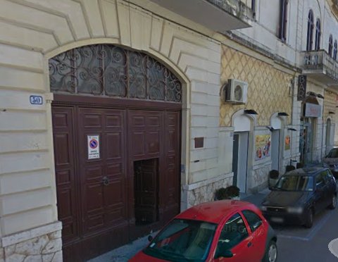 “A porte aperte”