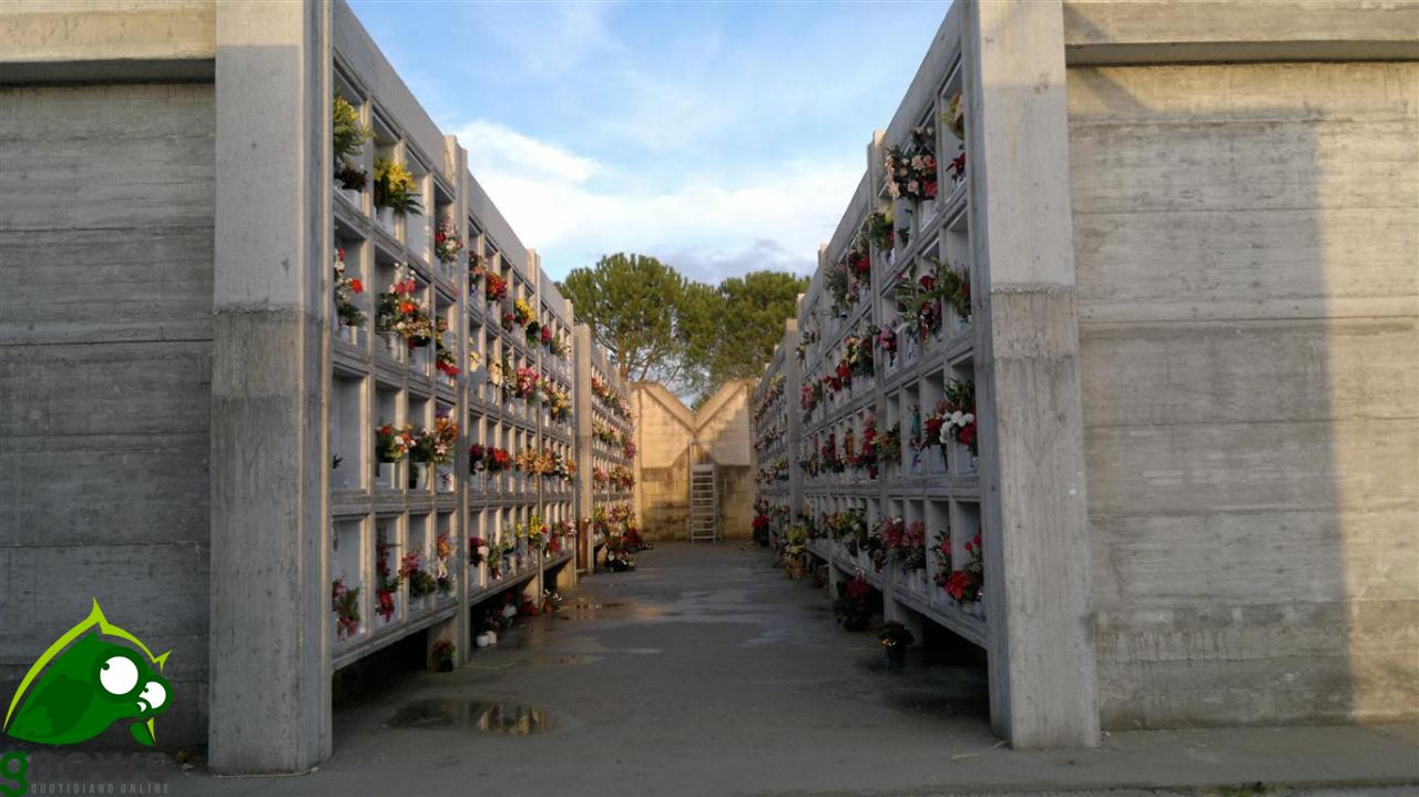 Nuovi loculi nei cimiteri di Galatina e Noha Nuovi loculi nei cimiteri di Galatina e Noha