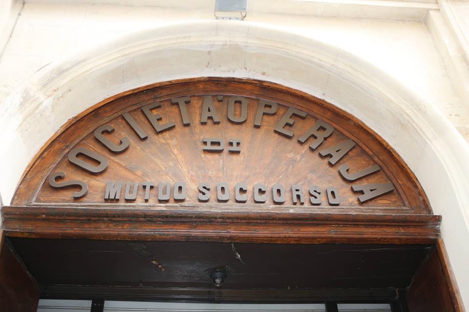 "La diagnosi precoce del cancro", una conferenza alla Società Operaia di Galatina