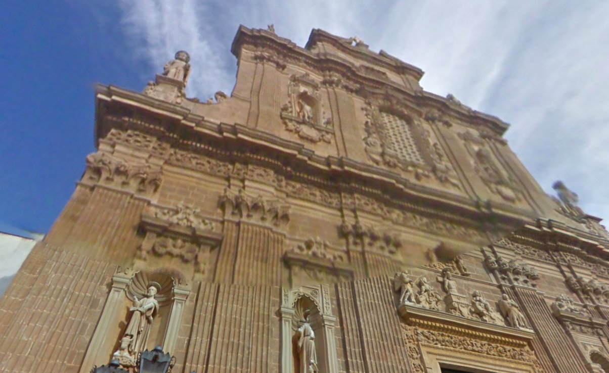 Quando il Crocefisso spostò le mani dietro le spalle