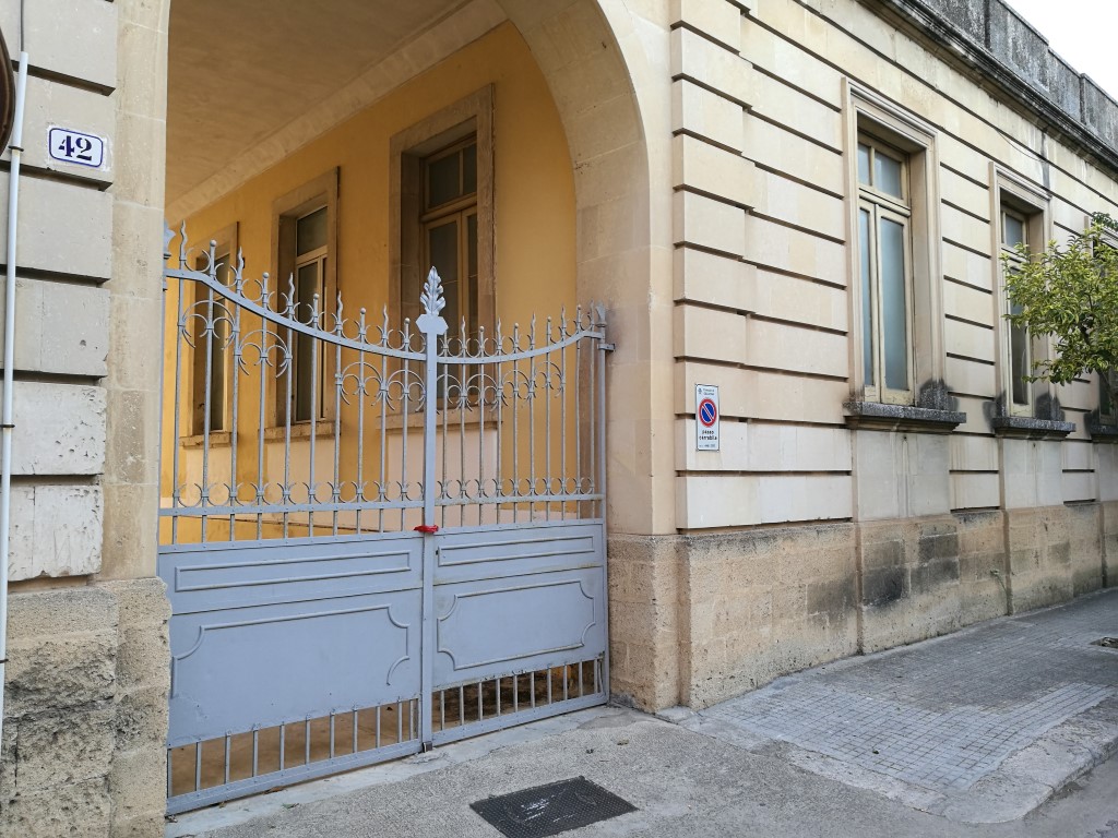 Furto con scasso nell'Edificio Scolastico