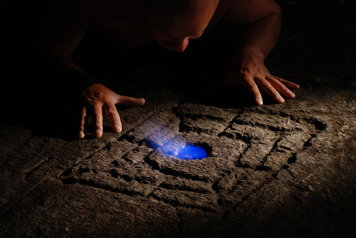 L'unica domanda plausibile: perché guardare "Mistero"? L'unica domanda plausibile: perché guardare "Mistero"?