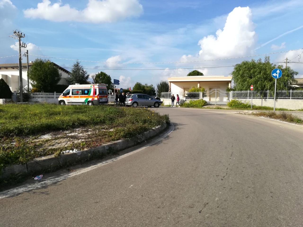 Incidente sulla Noha-Aradeo, una donna ferita