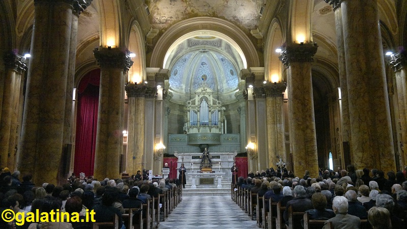 Oggi la 'Chiamata della Madonna', domani la processione del Cristo Morto e della Desolata Oggi la 'Chiamata della Madonna', domani la processione del Cristo Morto e della Desolata
