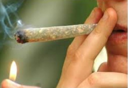 800mila ragazzi utilizzano una sostanza psicoattiva illegale 800mila ragazzi utilizzano una sostanza psicoattiva illegale