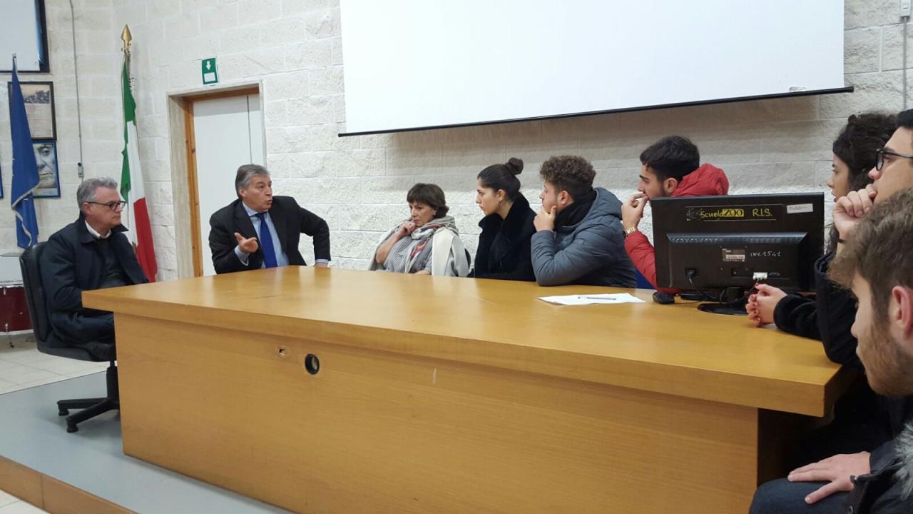 Scuola al freddo. Gabellone: &quot;Seguirò personalmente la vicenda e la risolveremo&quot;