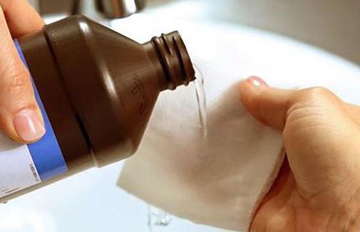 Un processo più ecologico ed economico per produrre acqua ossigenata Un processo più ecologico ed economico per produrre acqua ossigenata