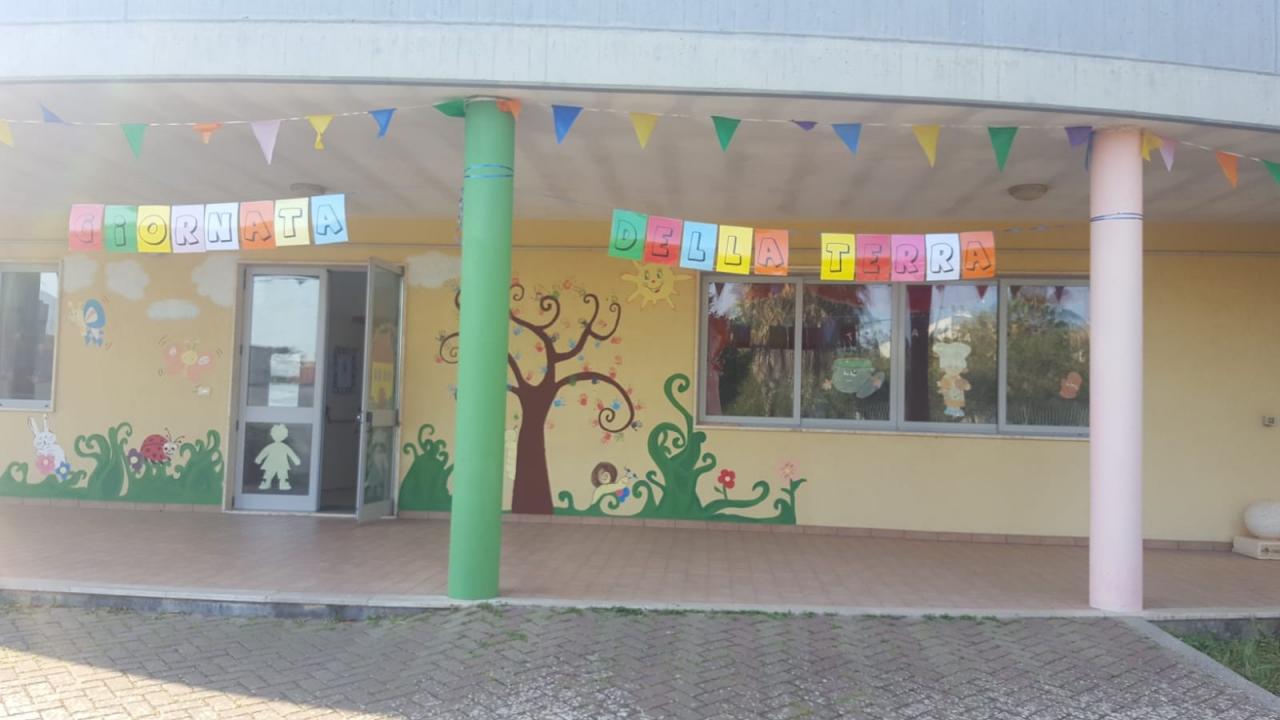 “Adotto il mio Giardino” per la "Giornata della Terra" “Adotto il mio Giardino” per la "Giornata della Terra"