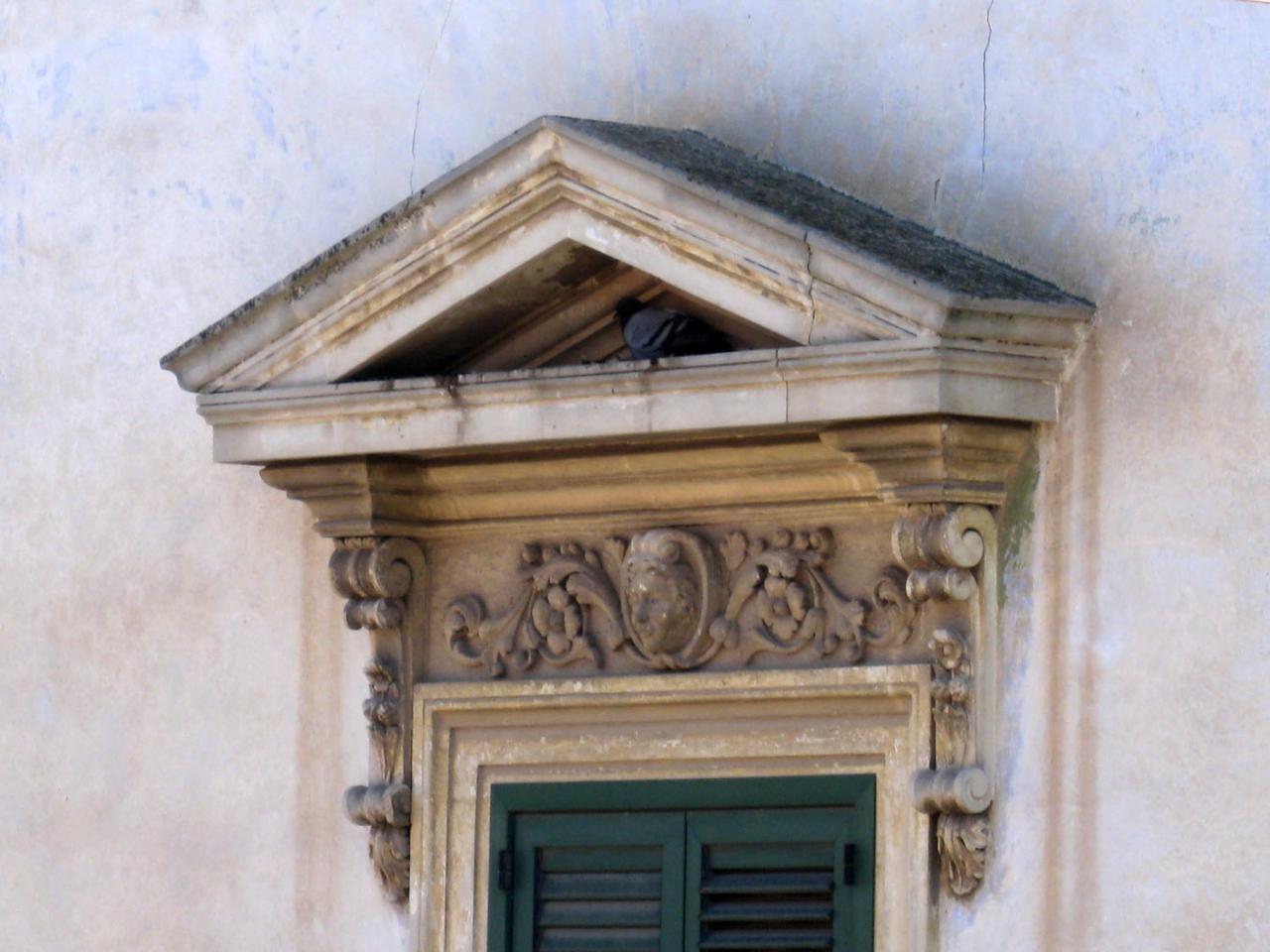 &quot;Nessuno tocchi i piccioni in casa d'altri&quot;