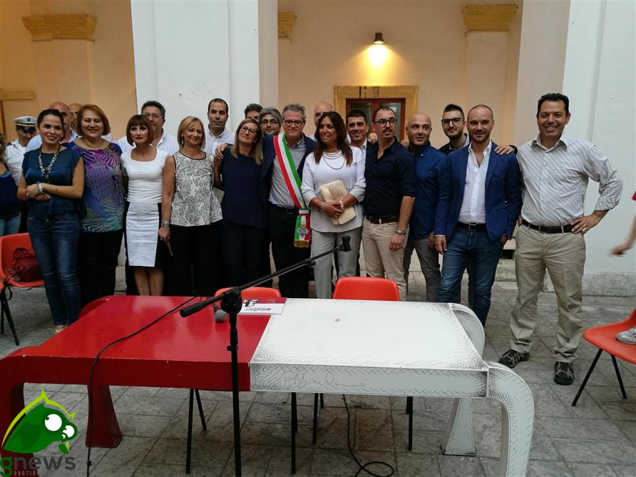 Il &quot;gioco&quot; della politica troppo presto imposto ai ragazzi