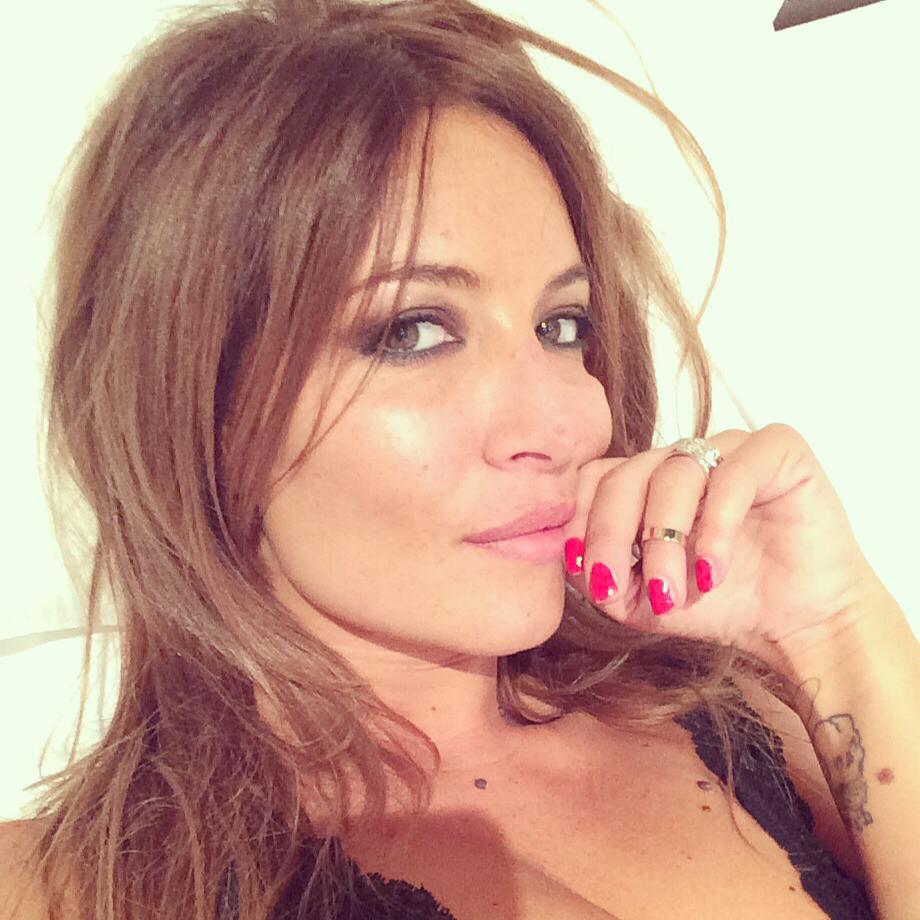 Selvaggia Lucarelli con Simona Cavallari a Galatina. A seguire Marco Travaglio