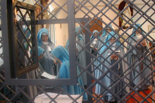 'Il silenzio oltre la grata', un convegno sulla clausura