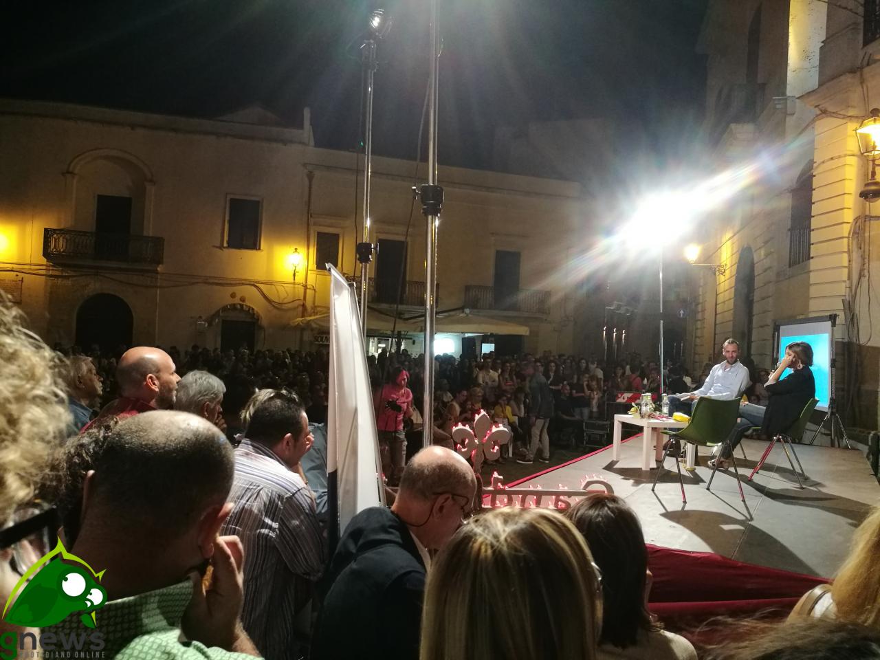 "Se l'obbiettivo è riempire la piazza" "Se l'obbiettivo è riempire la piazza"