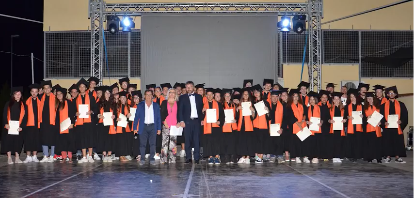 Il "Diploma Day 2018" dell'IISS Laporta/Falcone e Borsellino Il "Diploma Day 2018" dell'IISS Laporta/Falcone e Borsellino