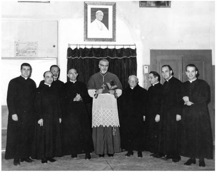 La nomina di don Lucio Greco a parroco della Chiesa Madre rompe una regola che ha quasi quattrocento anni di storia La nomina di don Lucio Greco a parroco della Chiesa Madre rompe una regola che ha quasi quattrocento anni di storia