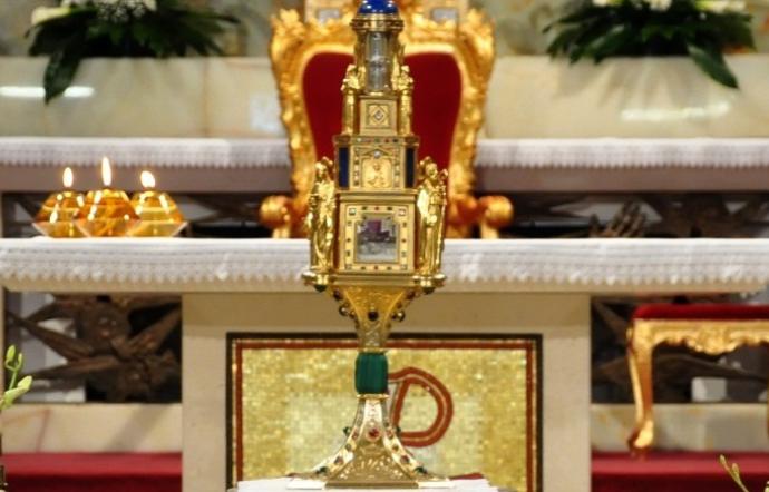Arriva a Soleto il reliquiario delle Lacrime della Madonna di Siracusa Arriva a Soleto il reliquiario delle Lacrime della Madonna di Siracusa