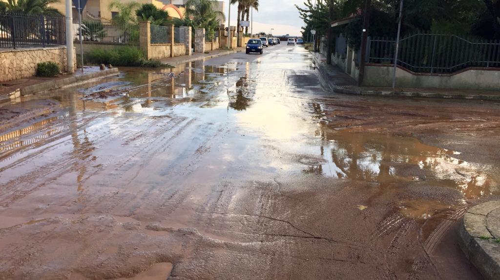 Collemeto invasa da acqua e fango