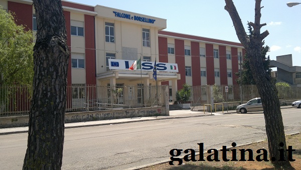 &quot;Chi cerca un lavoro subito dopo il diploma si iscrive al Laporta/Falcone e Borsellino di Galatina&quot; 