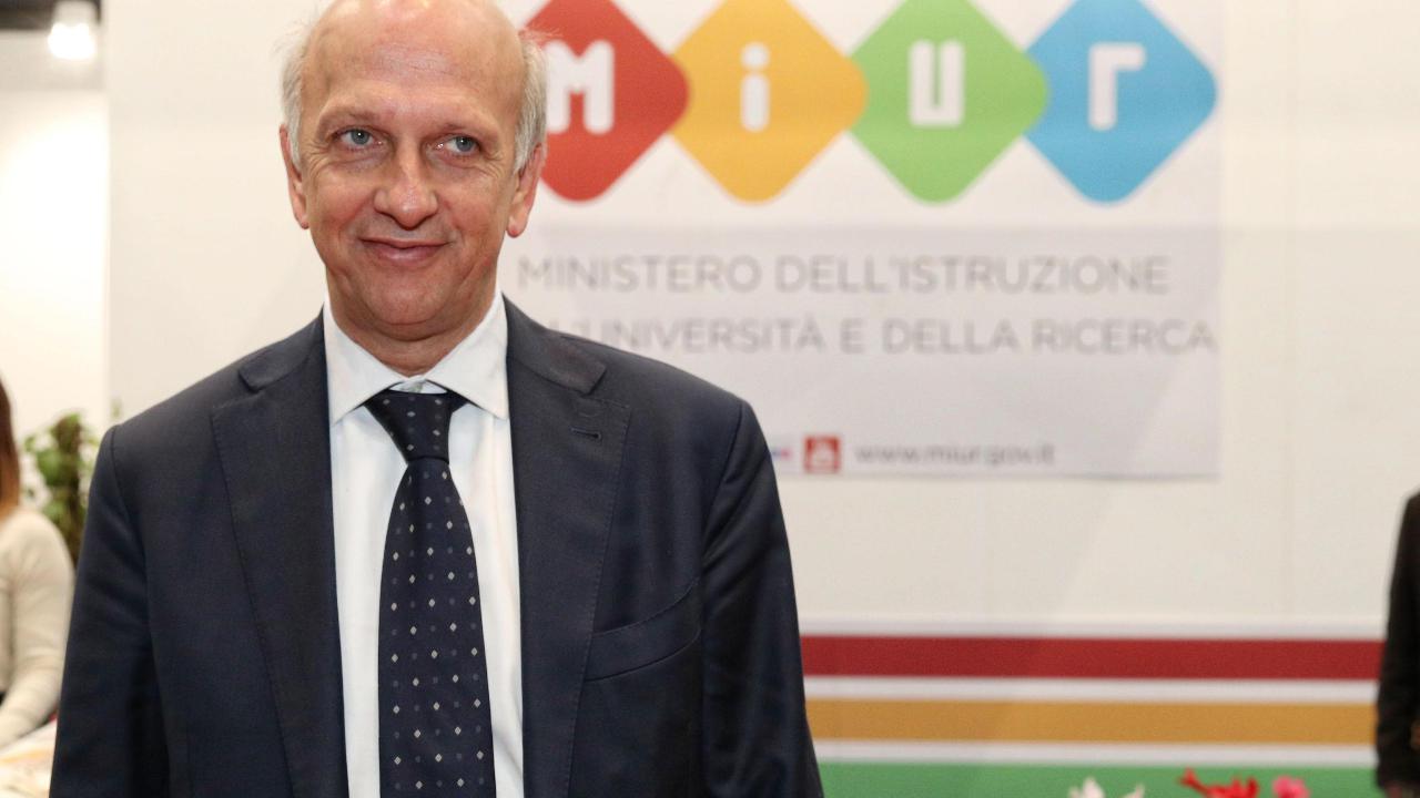 A Bari le finali nazionali dei campionati studenteschi di pallavolo A Bari le finali nazionali dei campionati studenteschi di pallavolo