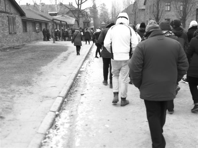 &quot;Aiutatemi a costruire ponti di gioia e speranza&quot;