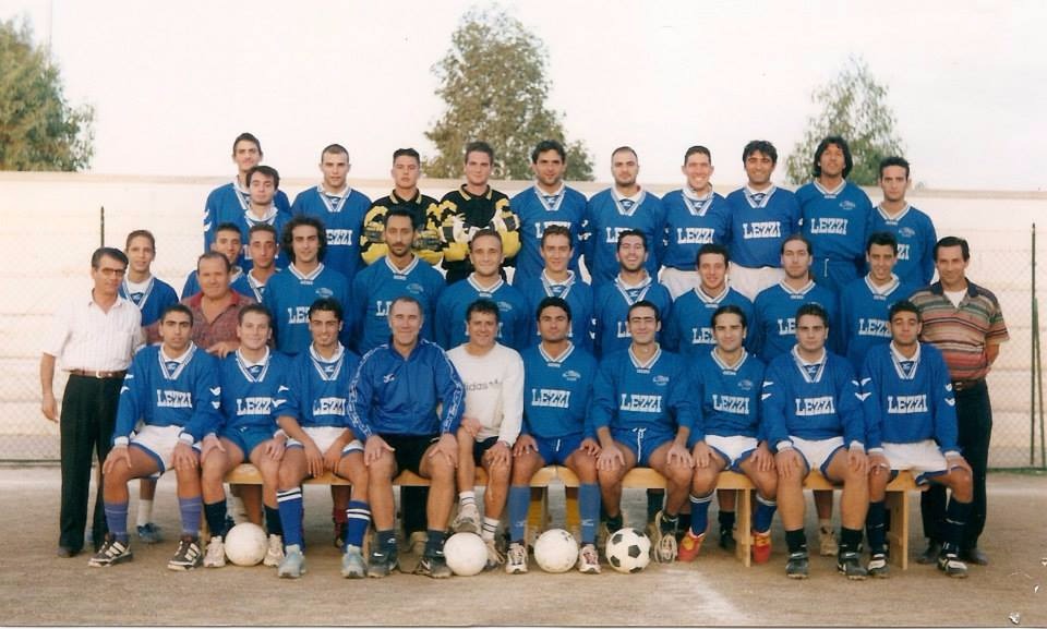  Vecchie glorie in campo per festeggiare la mitica Associazione Calcio Sternatia “Giuseppe Lezzi”