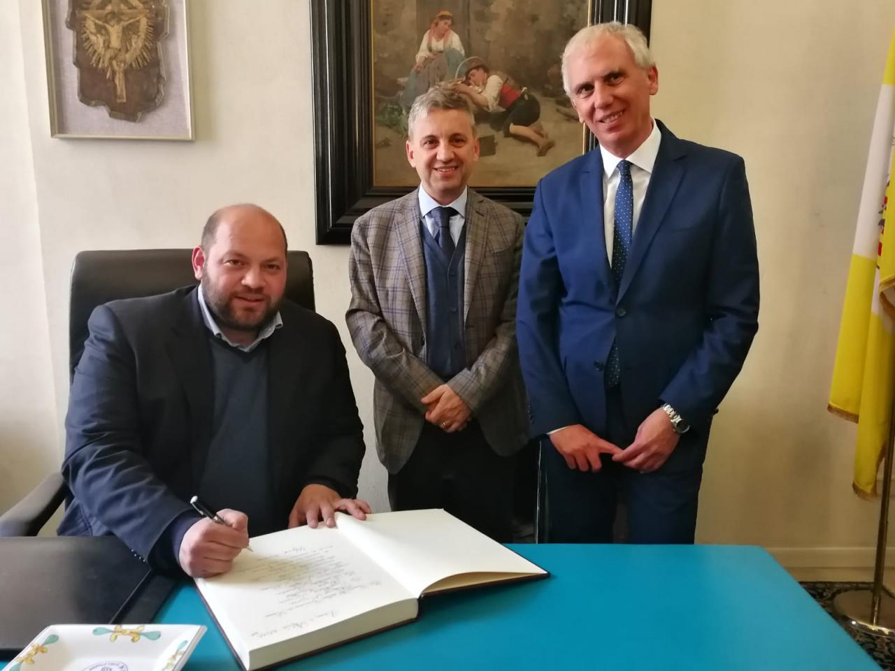 Il Libro d’Onore della Provincia, "un futuro di grandi presenze"