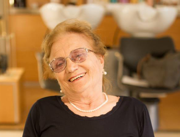 Un angelo non ha mai avuto i capelli così in ordine