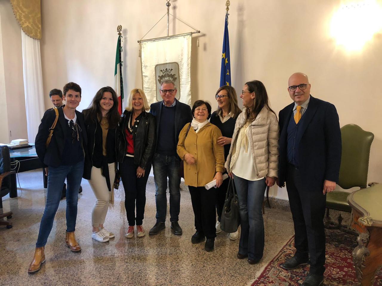 &quot;Amitiés et rêves&quot;, venticinque studenti francesi ricevuti in Municipio a Galatina