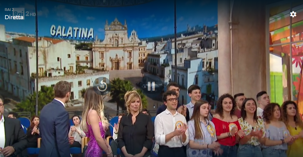 Mezzogiorno in famiglia, "Non lasciamoli soli!"