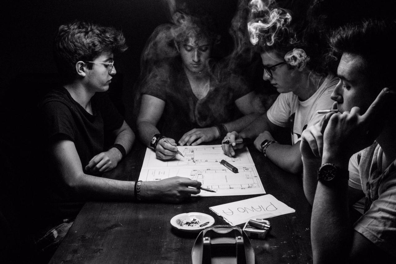 Vuoi entrare nel videoclip di "The Young Lust"? Presentati il 15 luglio al Palasport di Galatina Vuoi entrare nel videoclip di "The Young Lust"? Presentati il 15 luglio al Palasport di Galatina