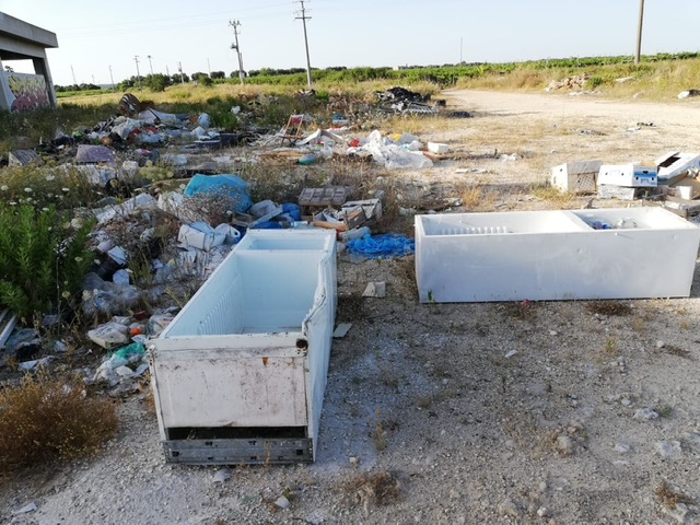 Smaltimento illegale dei rifiuti, una delle principali attività delle agromafie anche in Puglia