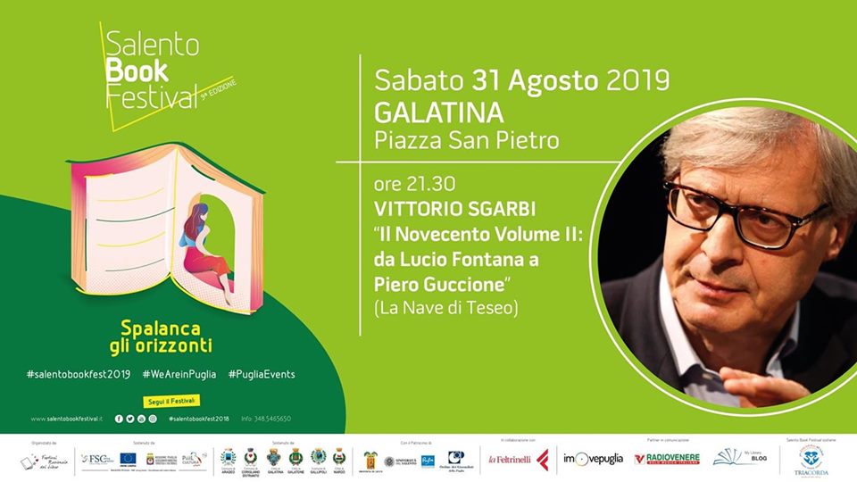 Vittorio Sgarbi in Piazza San Pietro a Galatina