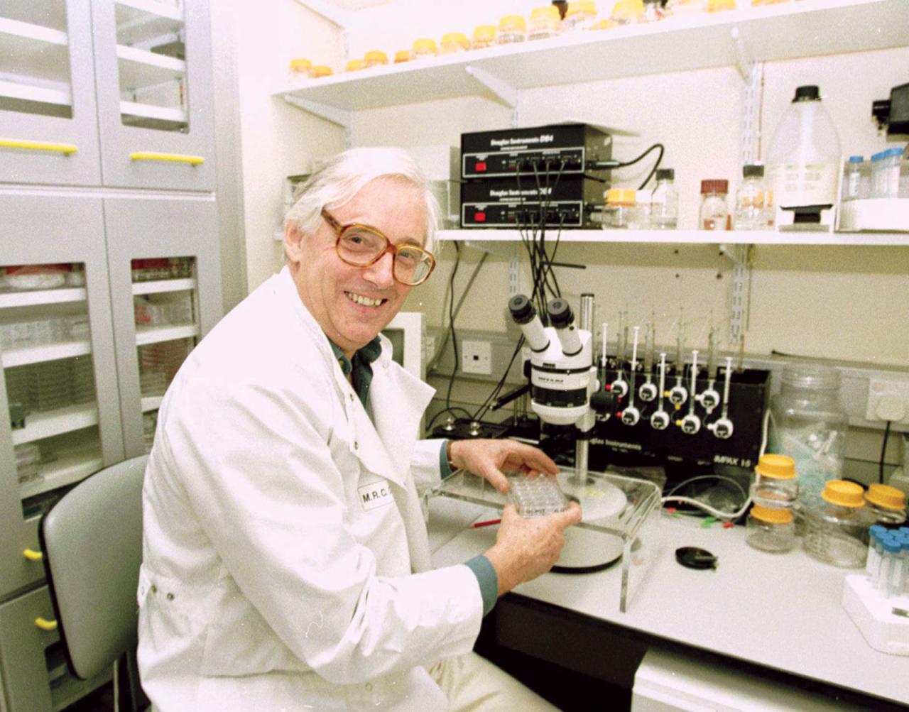 A Lecce il 60° Congresso della Società Italiana di Biochimica e di Biologia Molecolare con John Ernest Walker A Lecce il 60° Congresso della Società Italiana di Biochimica e di Biologia Molecolare con John Ernest Walker
