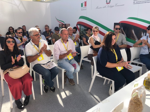 Buyers internazionali a caccia di prodotti agroalimentari pugliesi Buyers internazionali a caccia di prodotti agroalimentari pugliesi