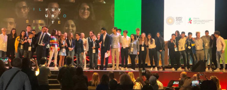 Mattia Mengoli trionfa nell'Hack For Global Goals a Matera