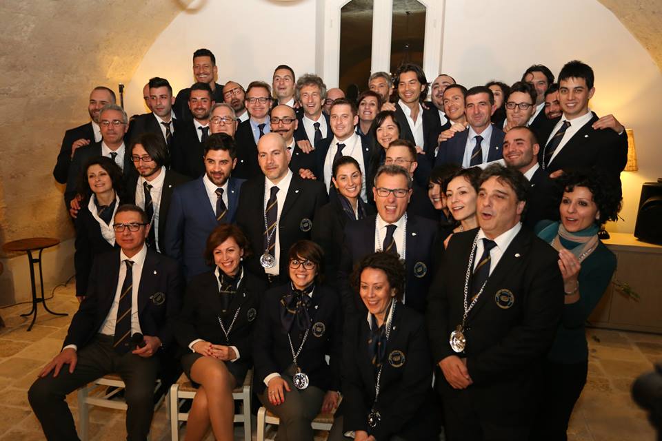 Al via i corsi dell’Associazione Italiana Sommelier Al via i corsi dell’Associazione Italiana Sommelier