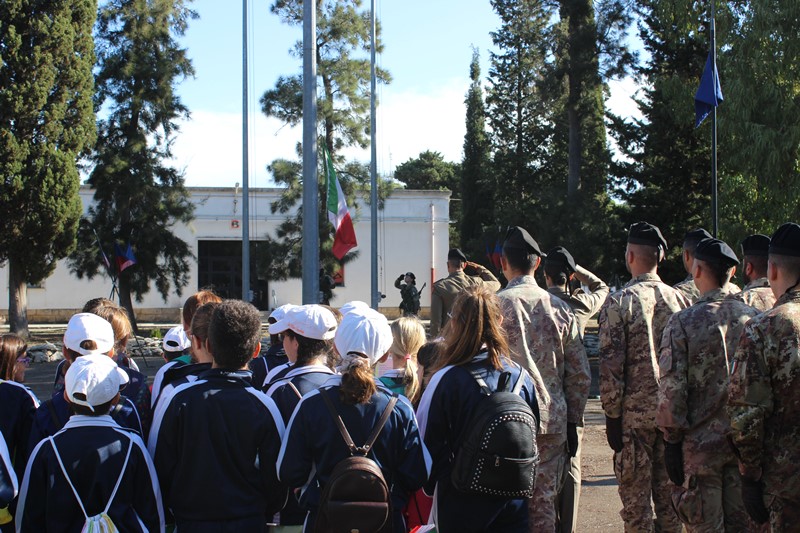 La Giornata dell’Unità Nazionale e delle Forze Armate nella Caserma "Nacci"
