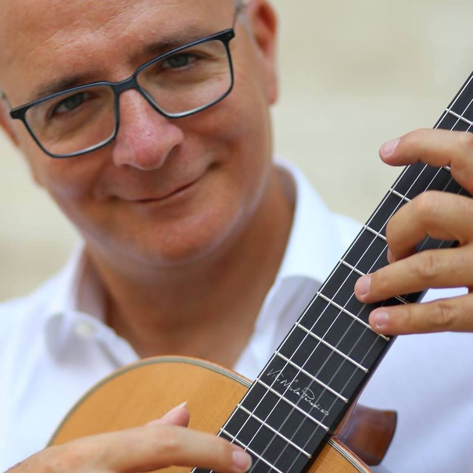 Il chitarrista Vito Nicola Paradiso in concerto per gli Amici della Musica Il chitarrista Vito Nicola Paradiso in concerto per gli Amici della Musica