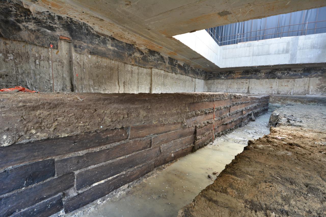 Durante gli scavi della Metro C trovati legni d'oltralpe sotto una villa romana