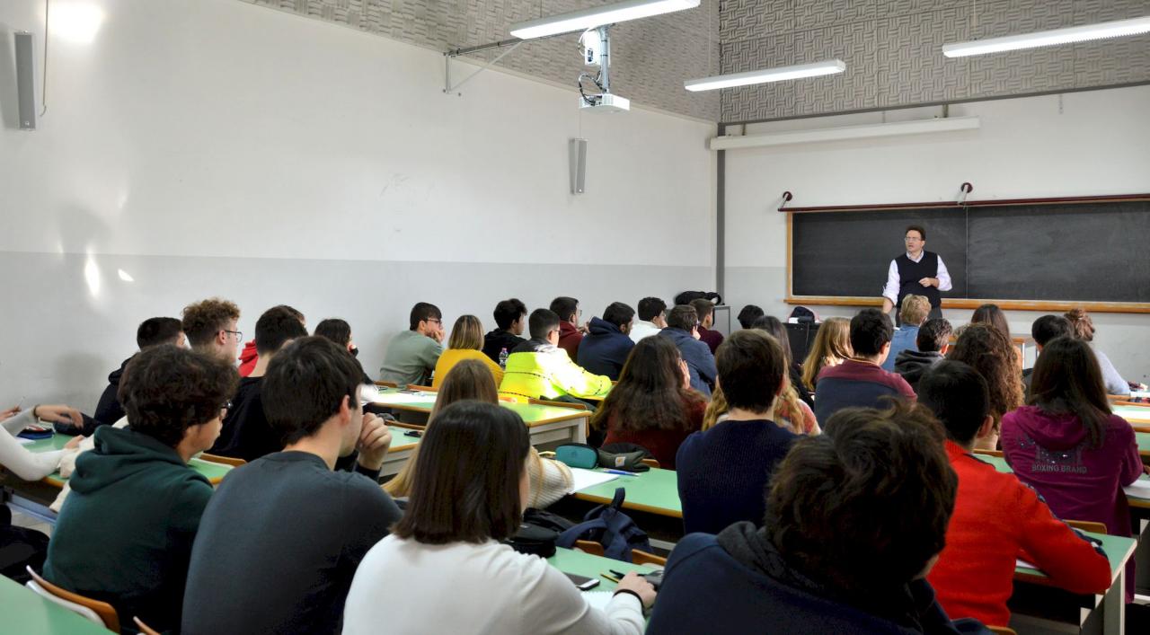 Gli studenti del &quot;Vallone&quot; di Galatina alle Olimpiadi di Matematica