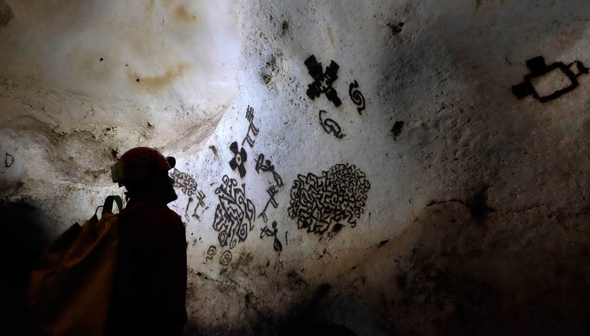 La Grotta dei Cervi cinquanta anni dopo La Grotta dei Cervi cinquanta anni dopo