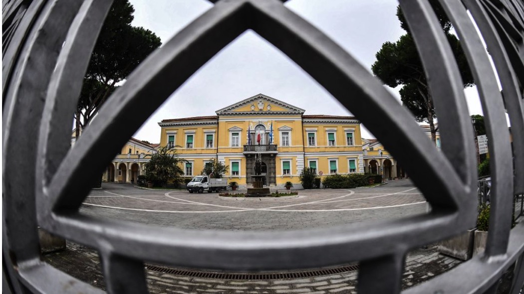 Coronavirus, si aggravano le condizioni cliniche dei due cinesi ricoverati allo Spallanzani Coronavirus, si aggravano le condizioni cliniche dei due cinesi ricoverati allo Spallanzani